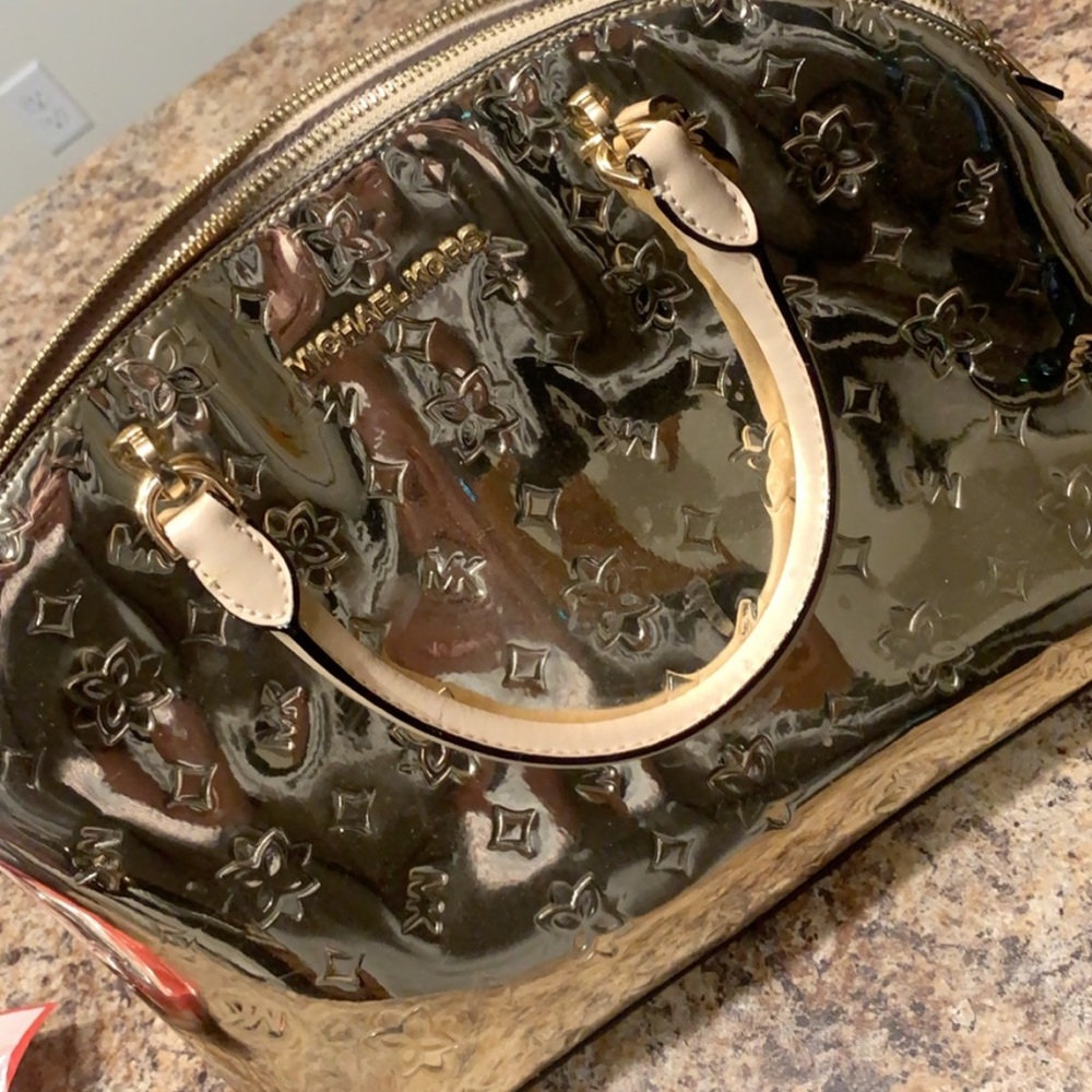 Michael kors purse